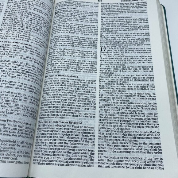 Holy Bible New King James Version 1990 Softcover Fair Condition Teal Green - Picture 10 of 16